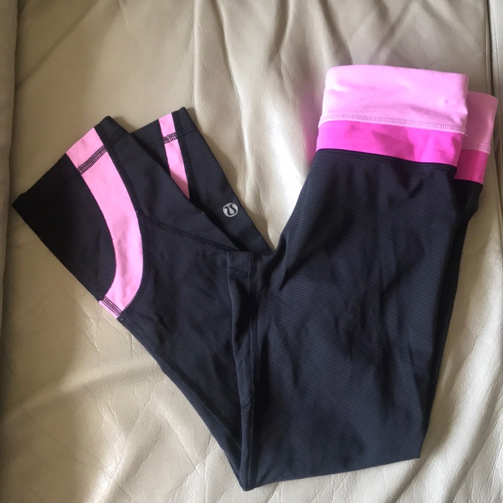 Lululemon Leggings with Zipper Pocket in Back, 2